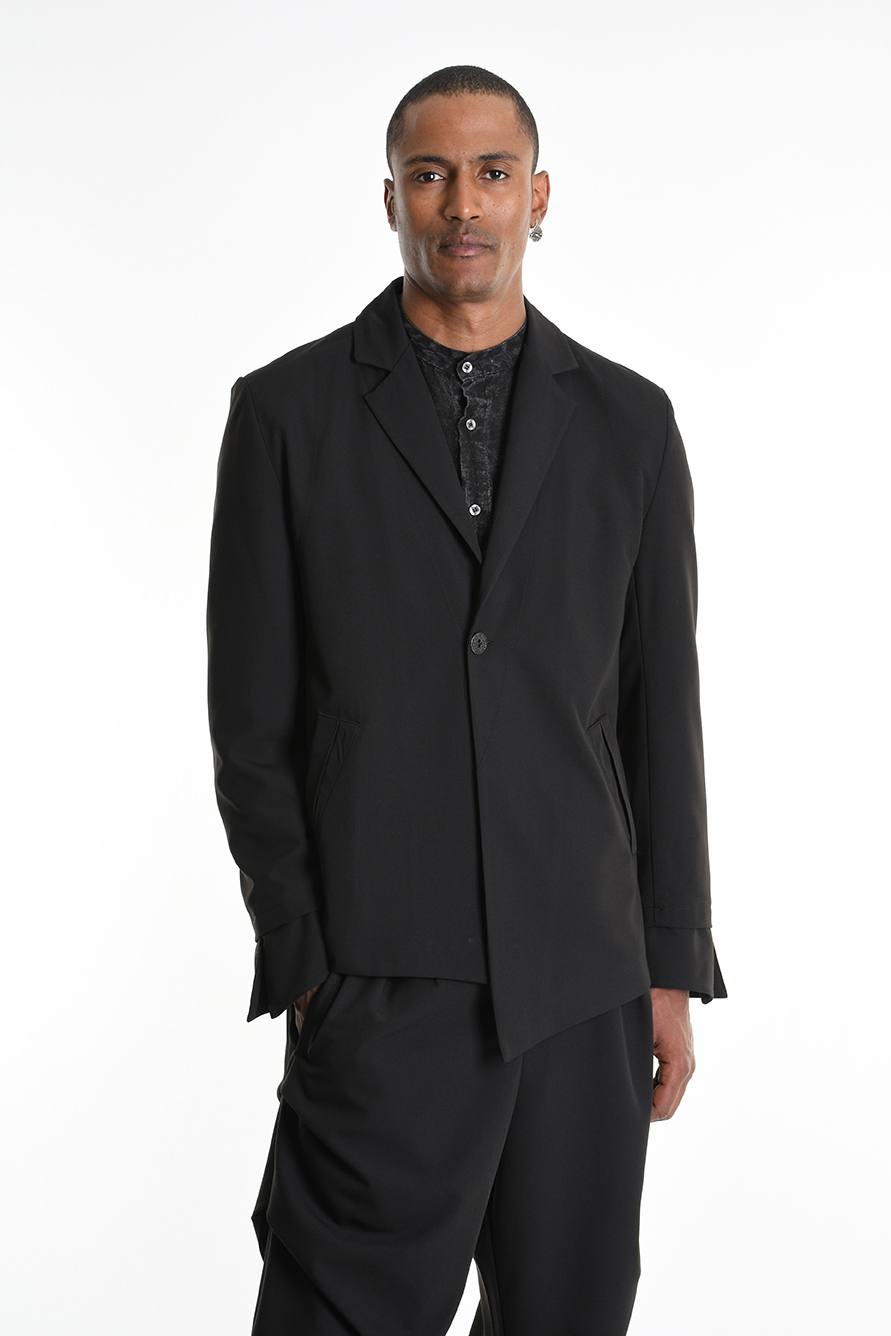 Пиджак с асимметричным низом LH