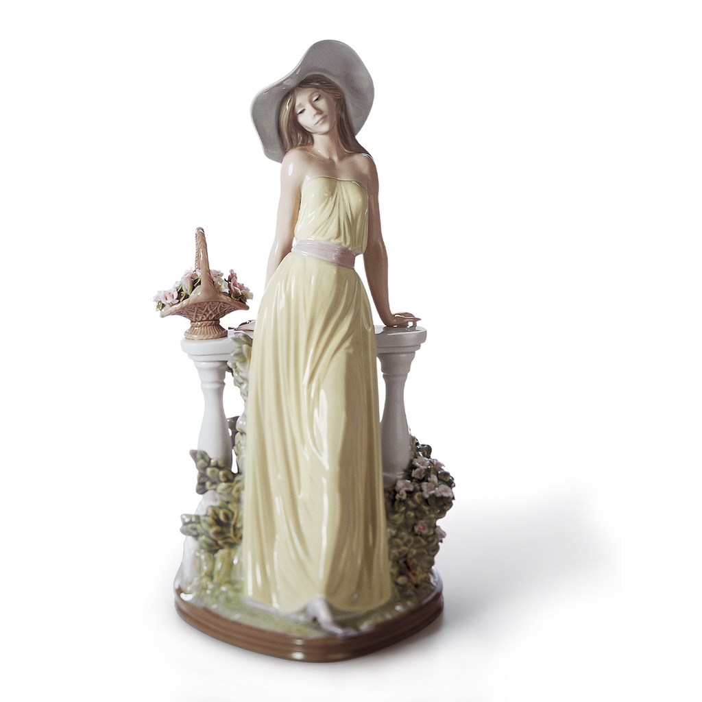Статуэтка Lladro Задумчивая