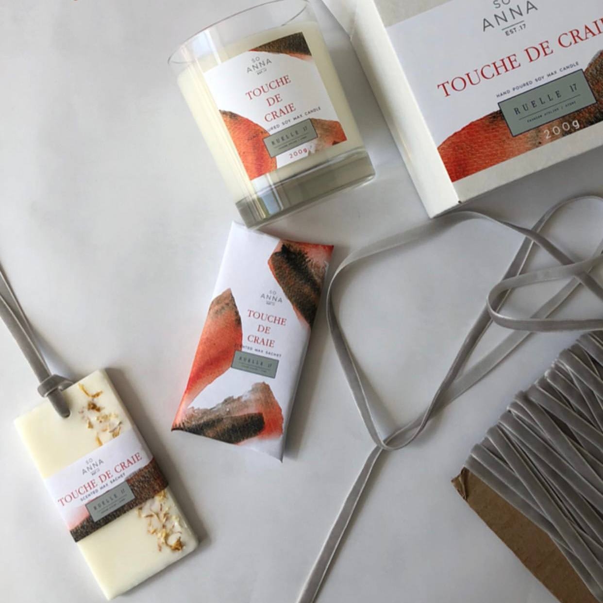 СВЕЧА TOUCHE DE CRAIE/ПРИКОСНОВЕНИЕ МЕЛА