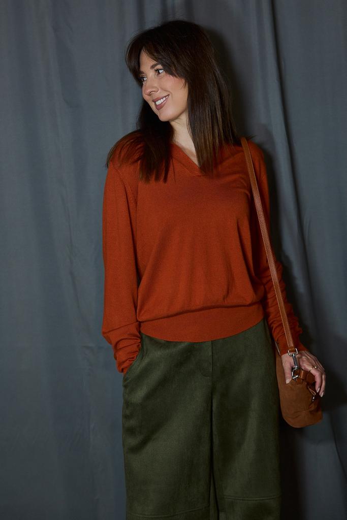 Джемпер-поло кирпичного  цвета