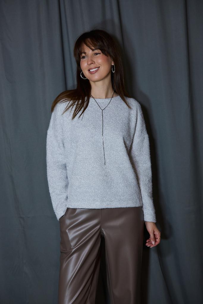 Джемпер  из трикотажа пушистый