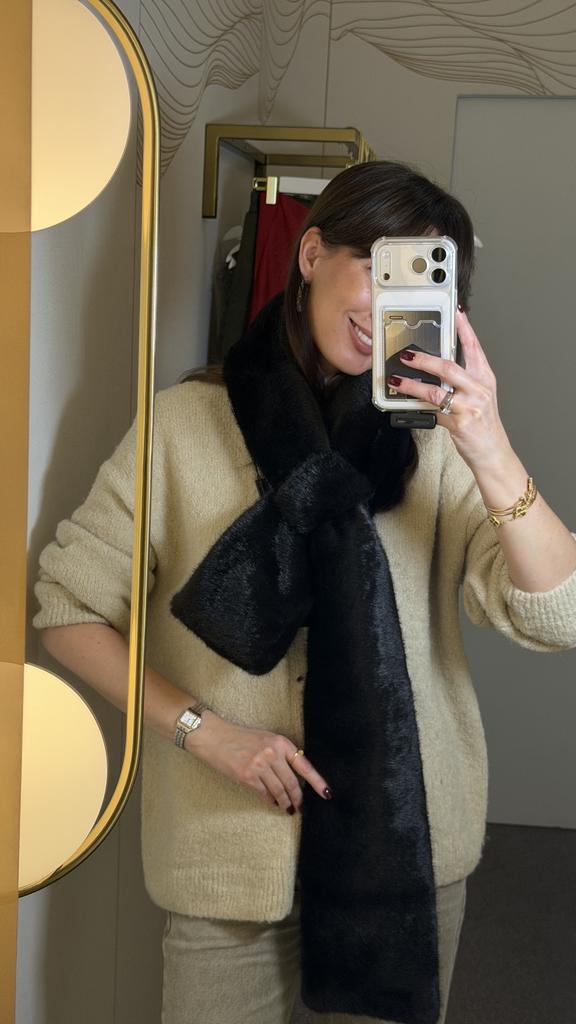 Шарф из экомеха темный