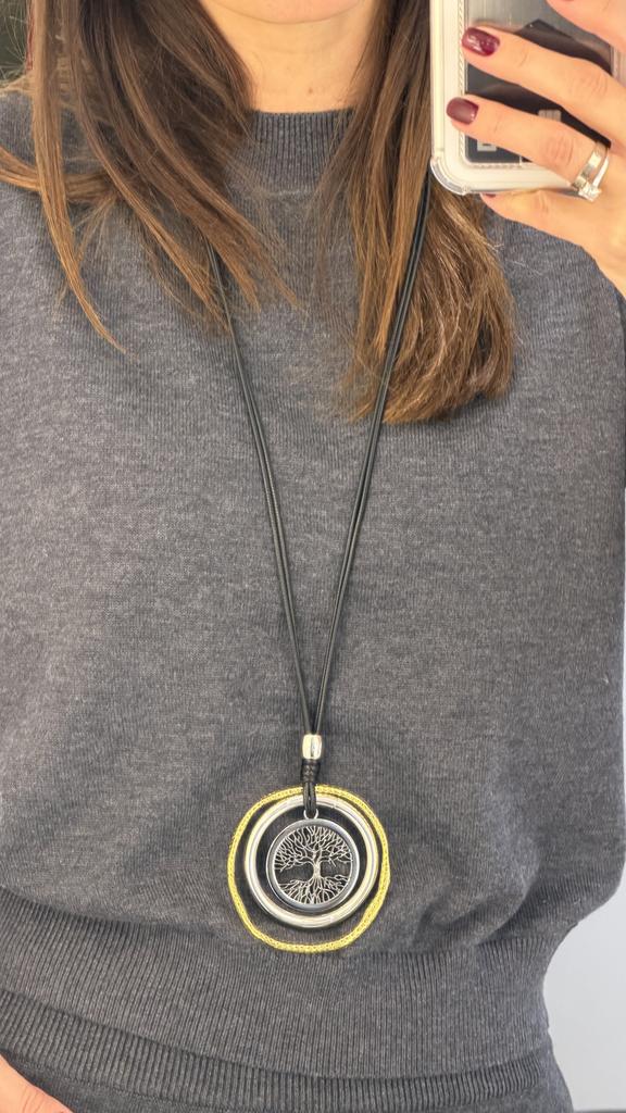 Украшение  на шею длинное с  кругом  три металла