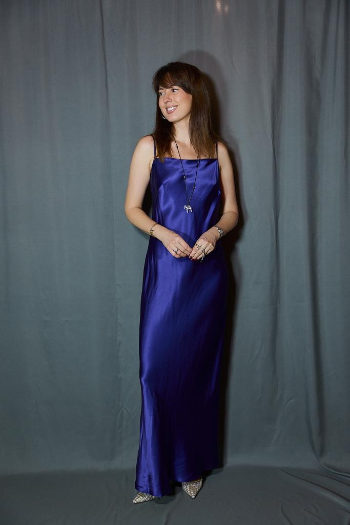 Платье-комбинация на бретелях  в цвете электрИк