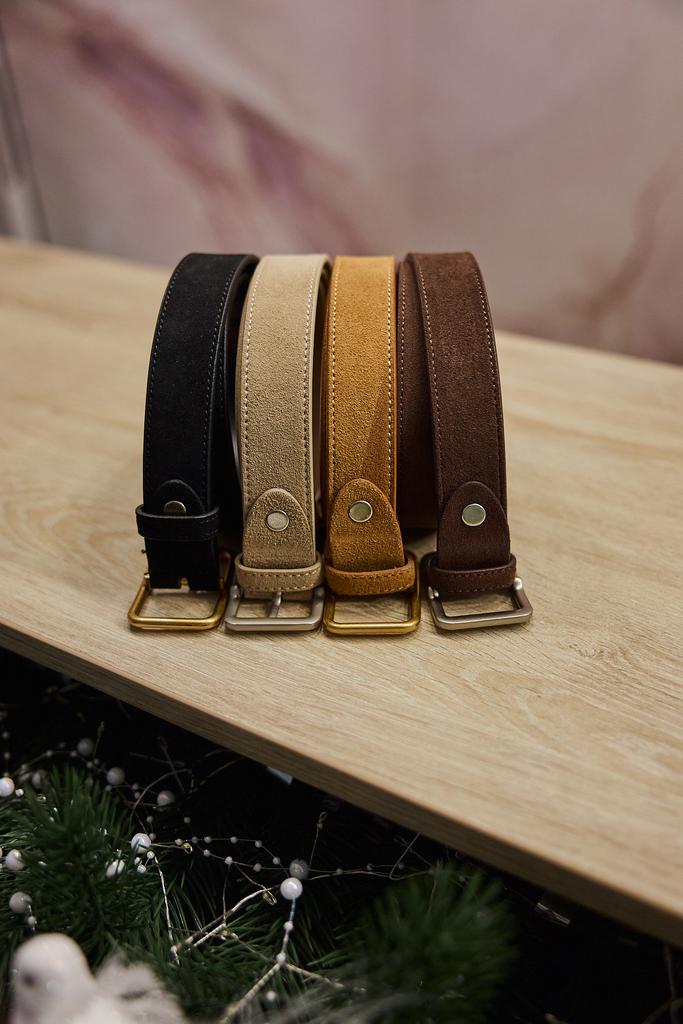 Ремни из натуральной замши