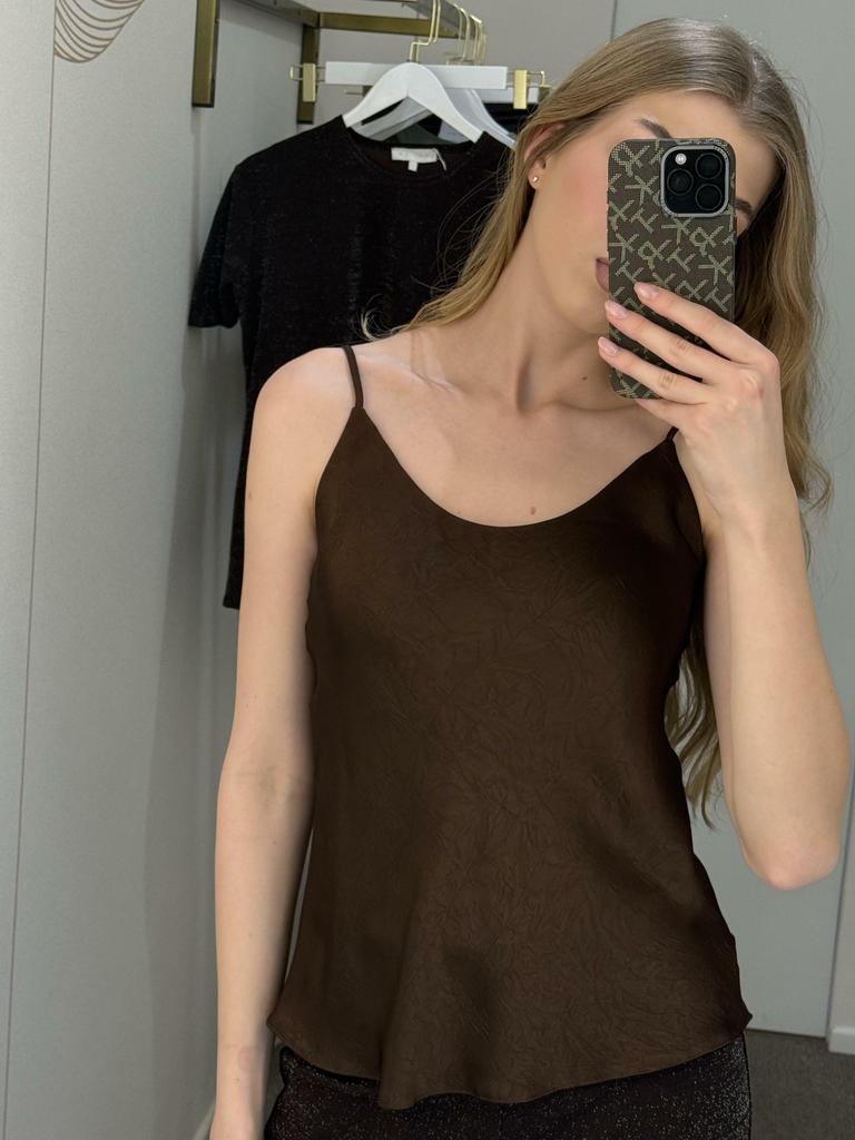 Топ коричневый  из жатой  вискозы