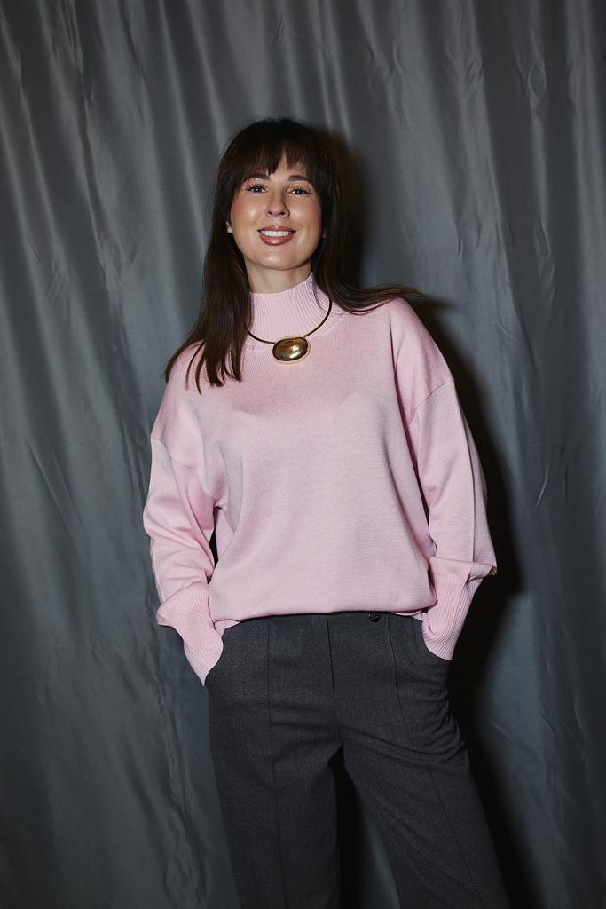 Свитер пудрового цвета из хлопка тонкий