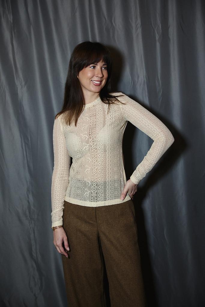 Лонгслив ажурный бежевый