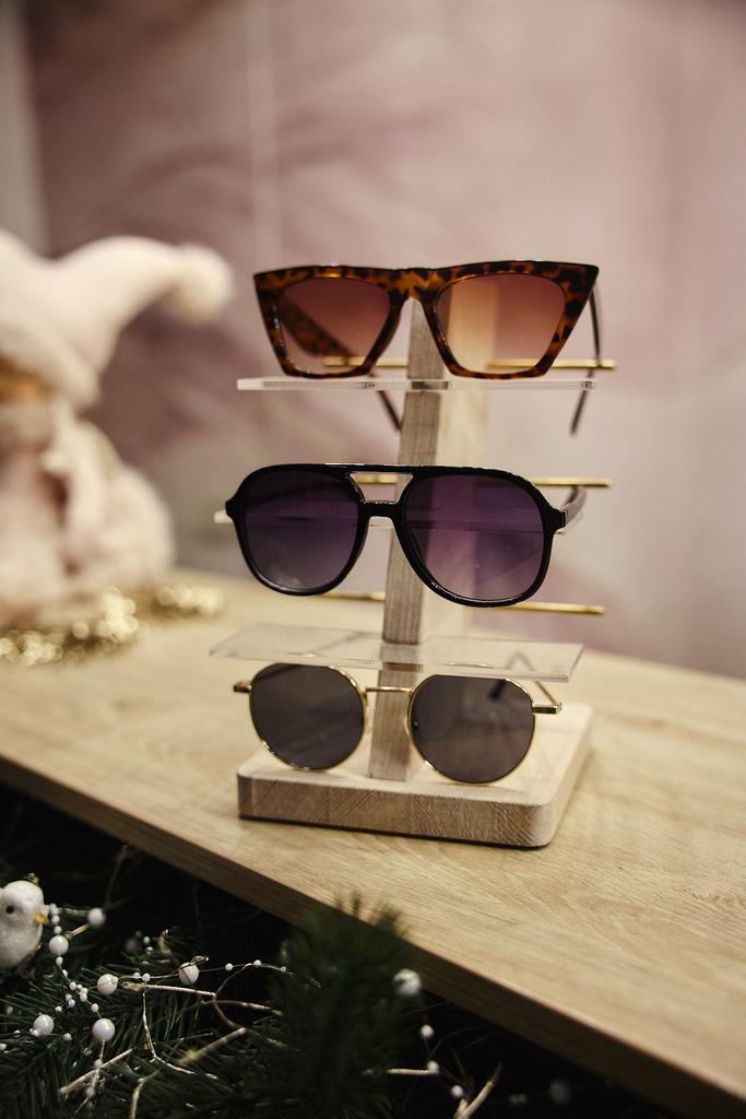 Очки  солнечные