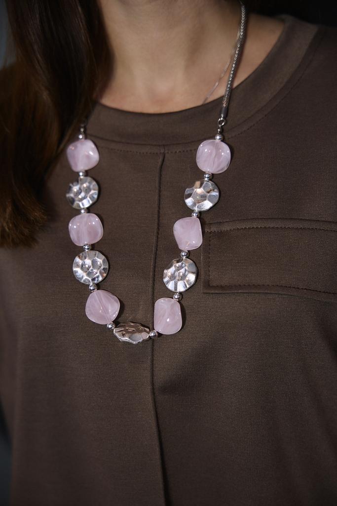 Украшение  серебристое с розовым