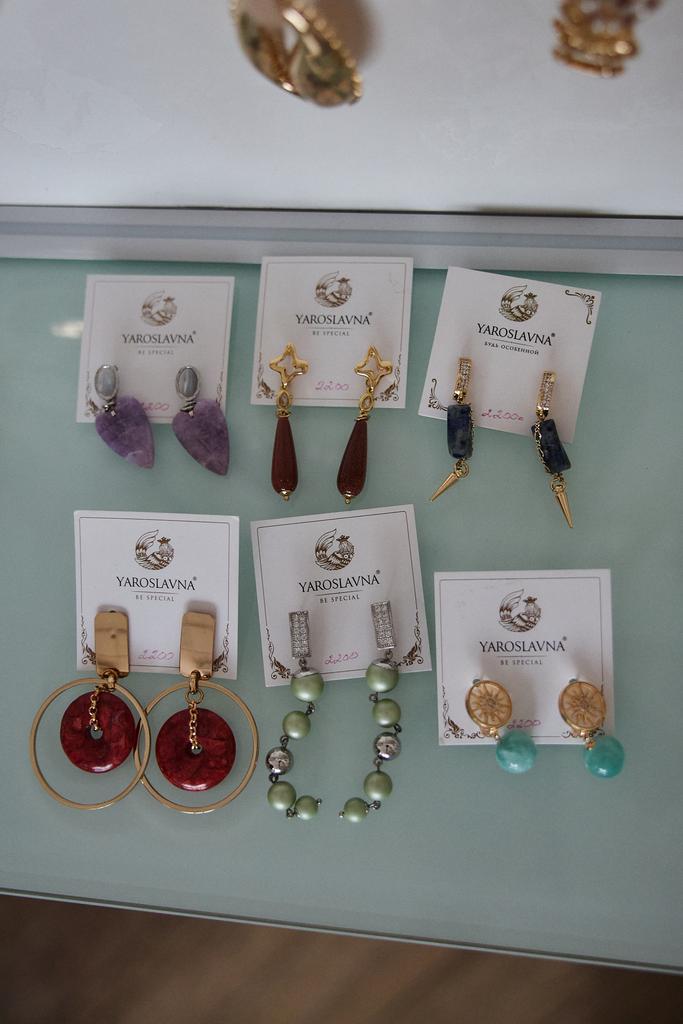 Серьги из натуральных камней