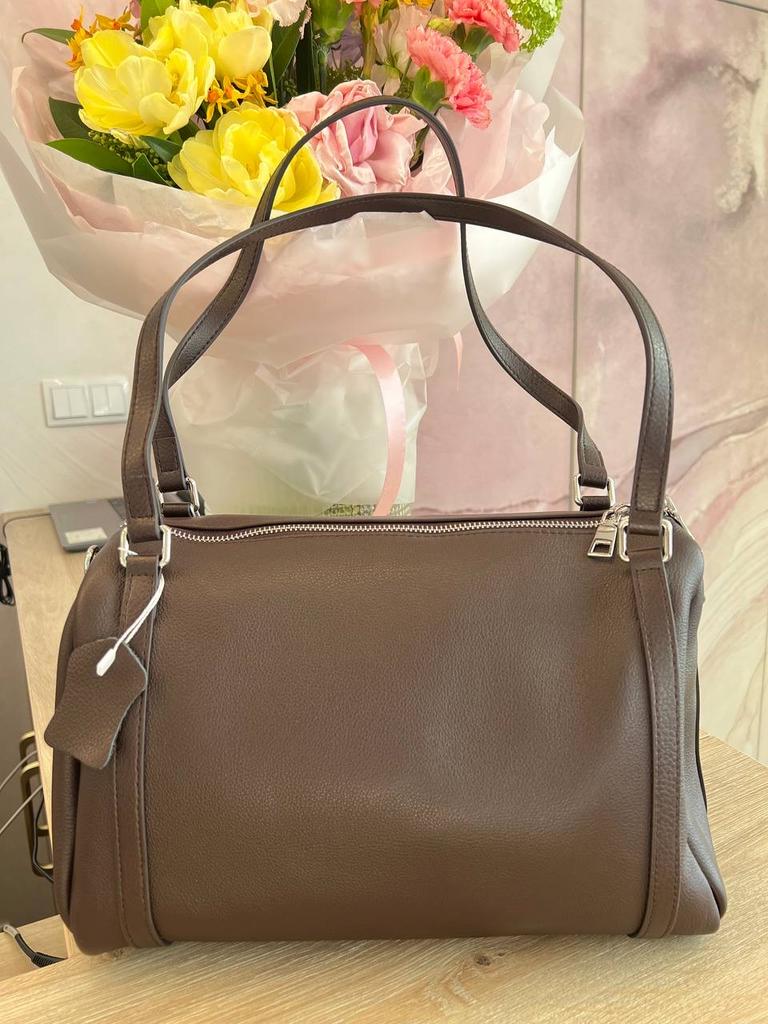 Сумка шоколадная   из натуральной кожи