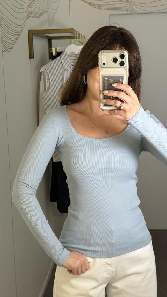 Лонгслив голубой в рубчик