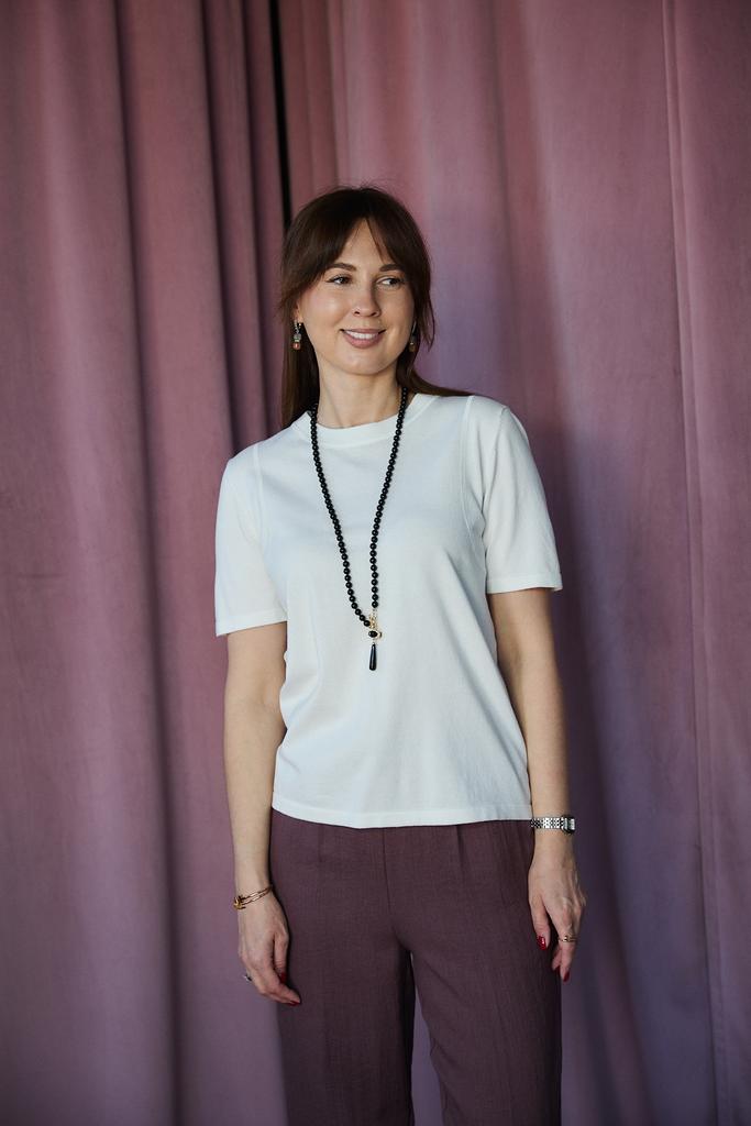 Футболка из трикотажа молочная