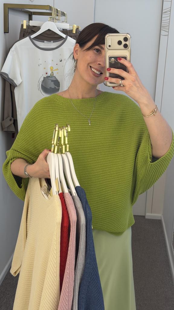 Джемпер летучая мышь  из  хлопка