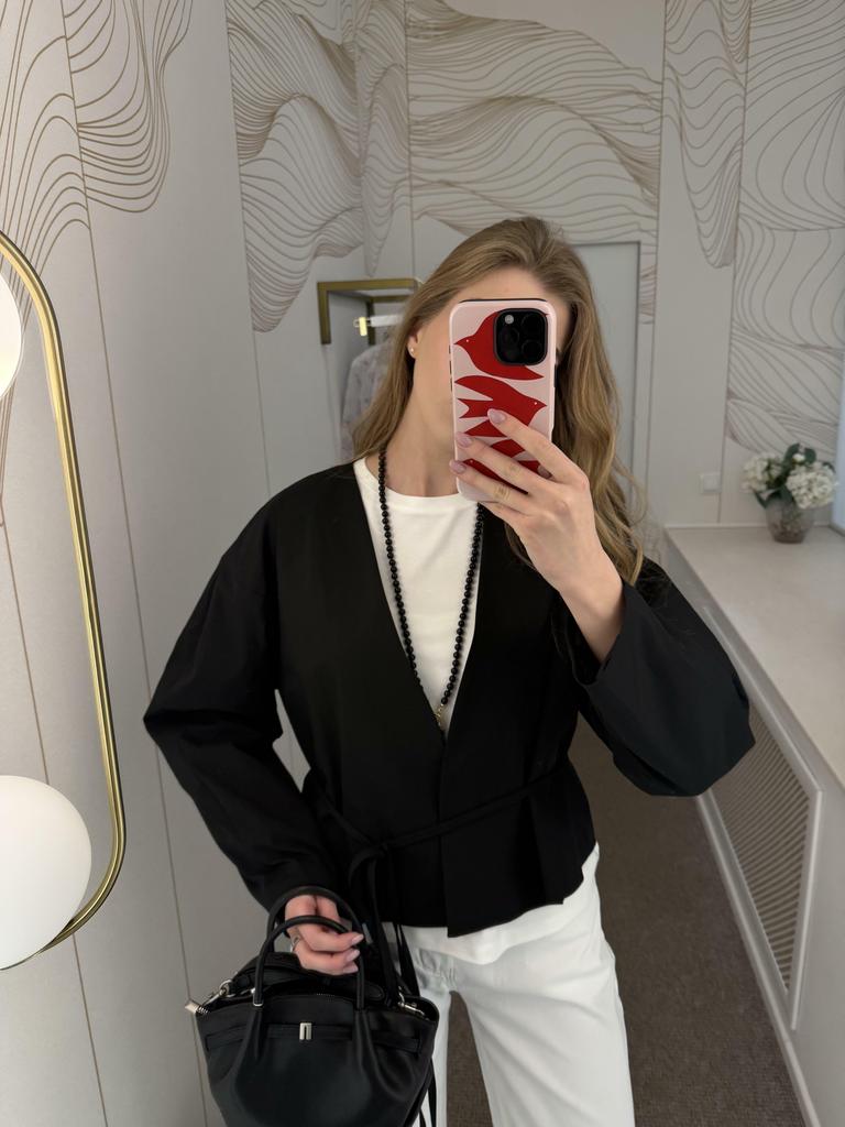 Жакет-бомбер  чёрный на запАх