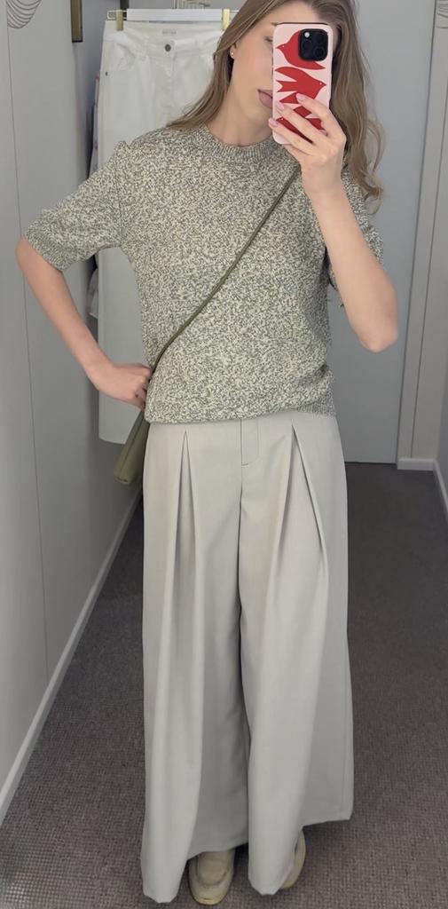 Брюки из хлопка с защипами