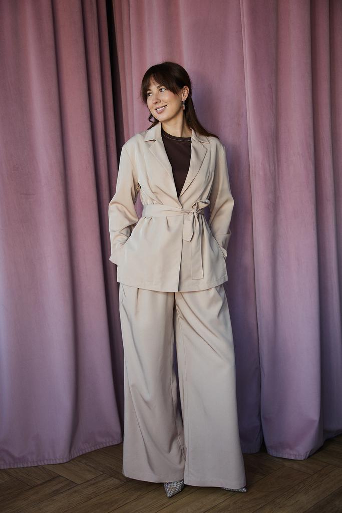 Жакет-блуза  в пудровом цвете