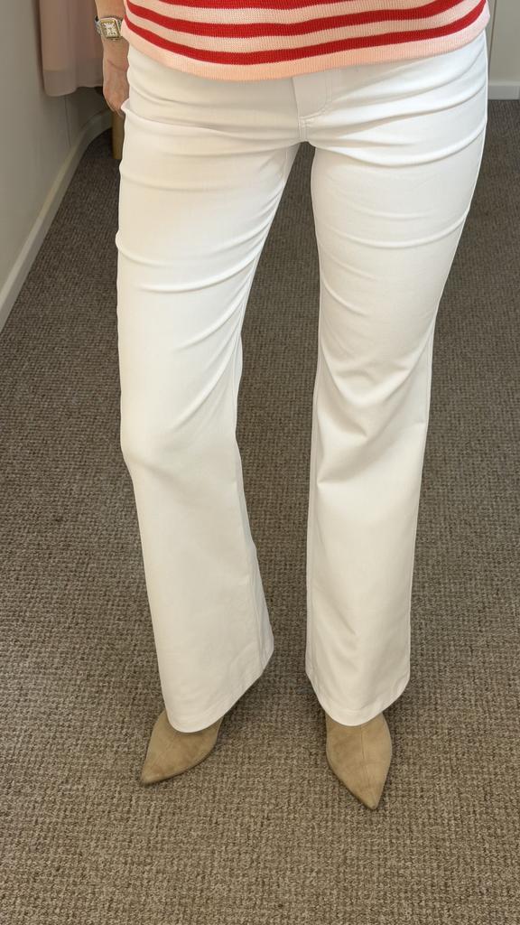 Брюки белые клеш