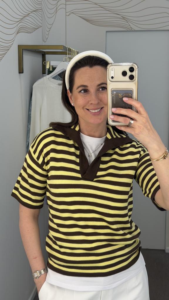 Футболка-поло шоколад с желтым с  отложным воротником