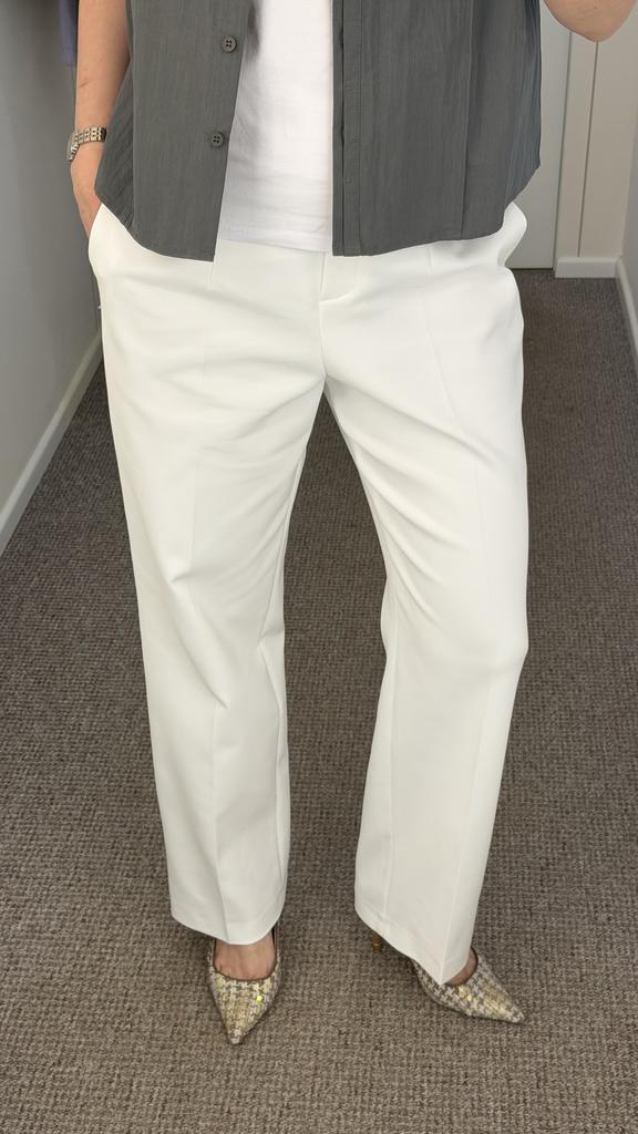 Брюки белые прямые полная длина
