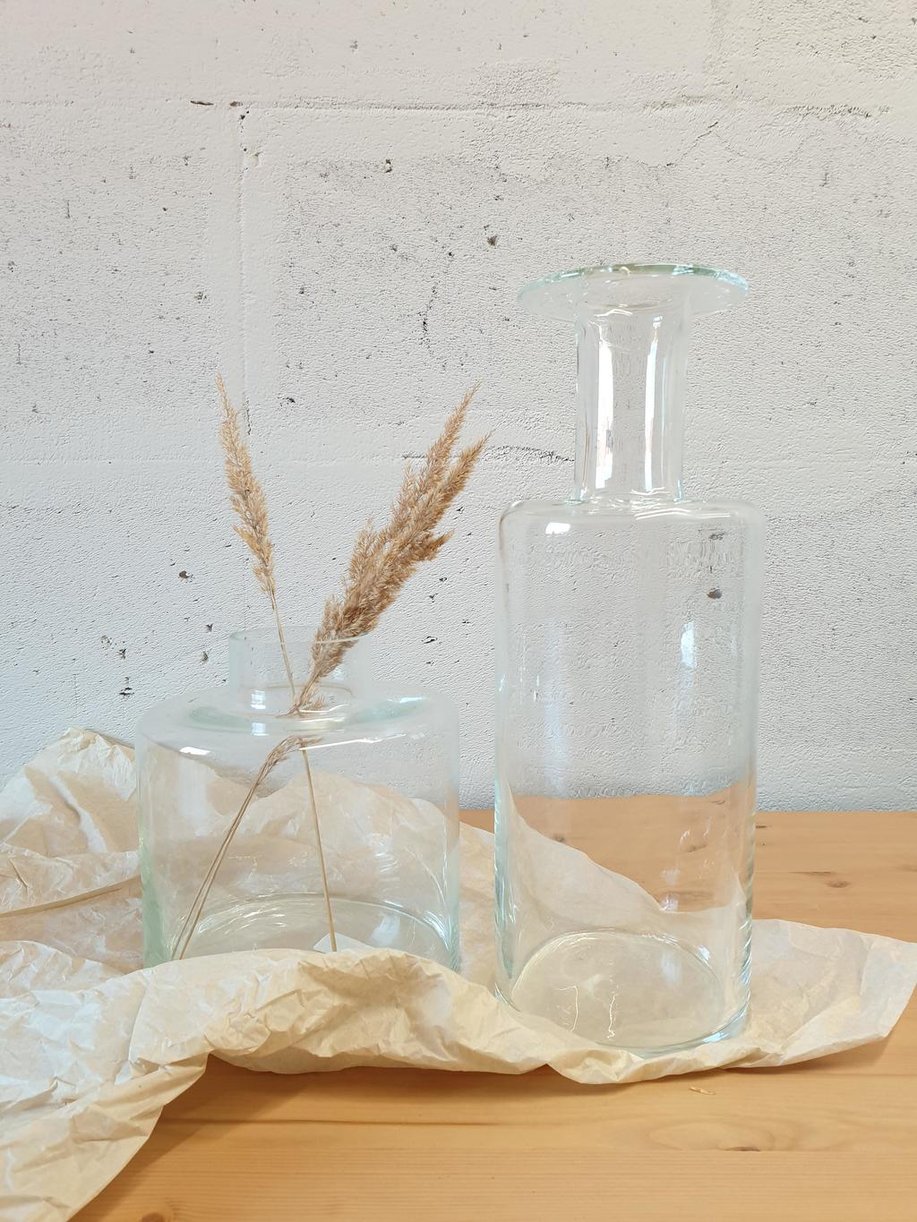 Ваза из прозрачного стекла