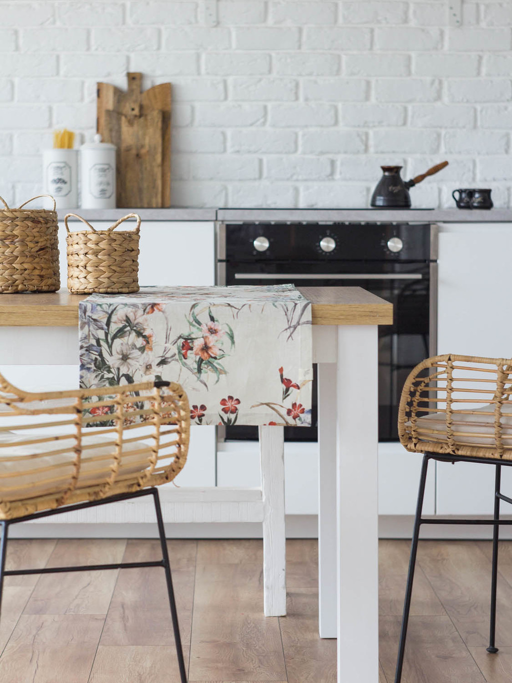 Дорожка на стол изо льна Поле