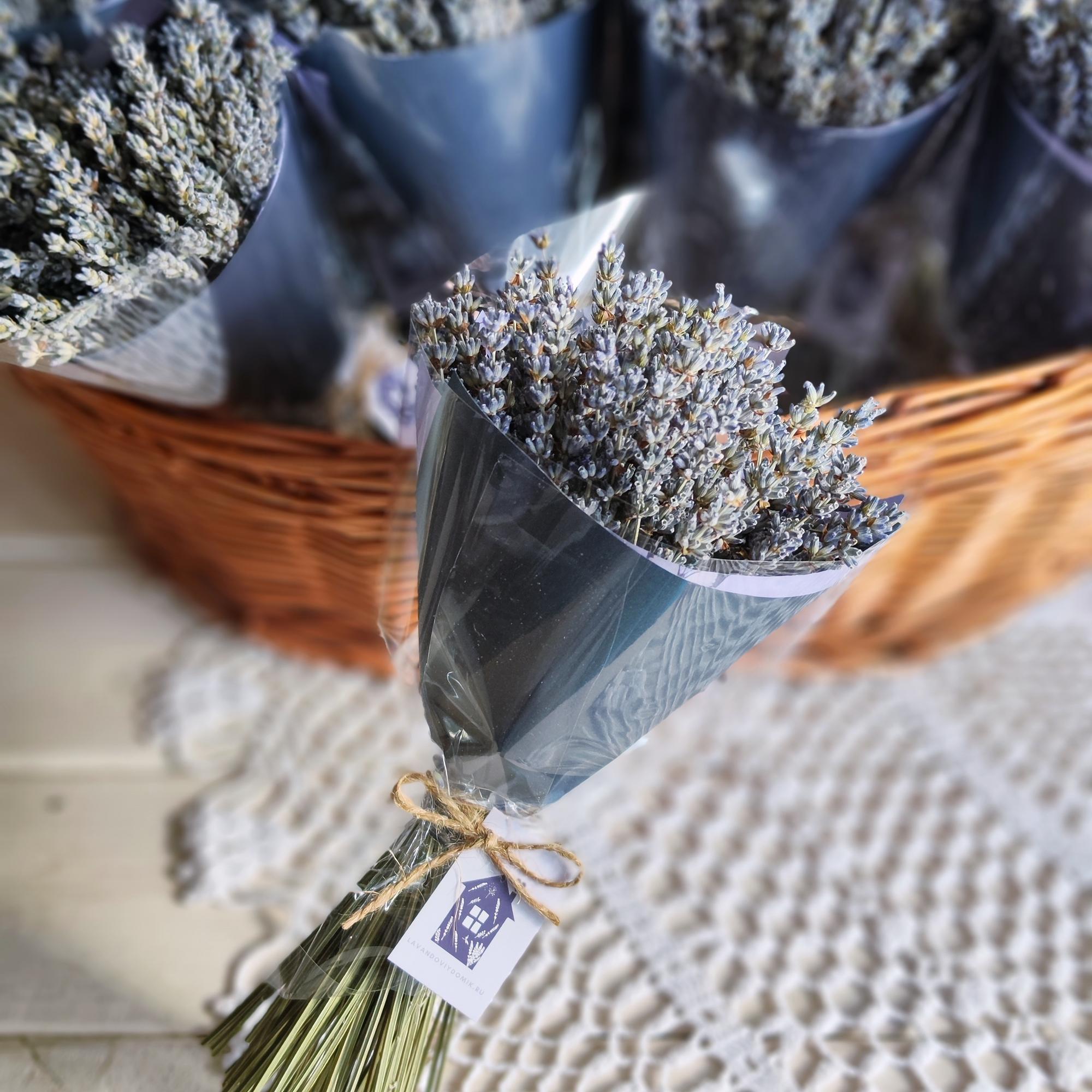 Букет-комплимент из кудрявого лавандина