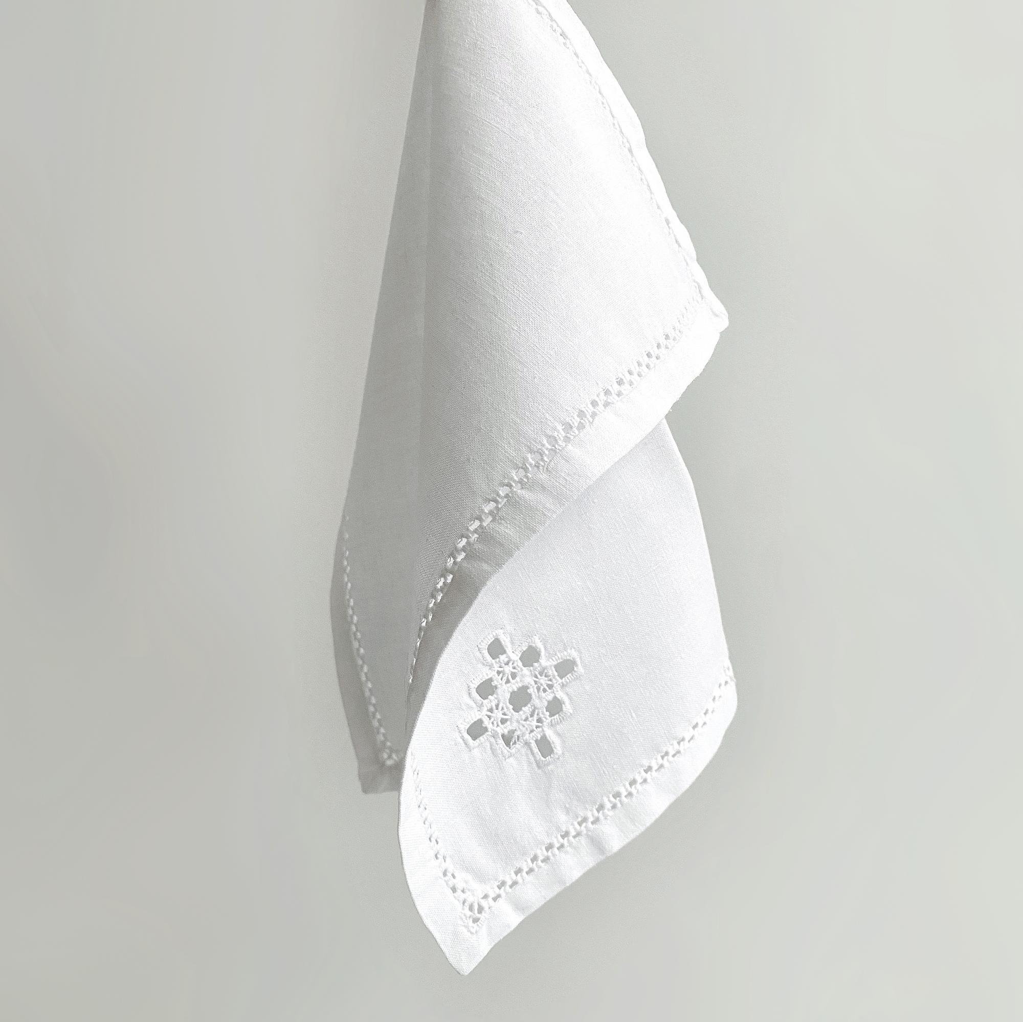 Салфетка белоснежная
