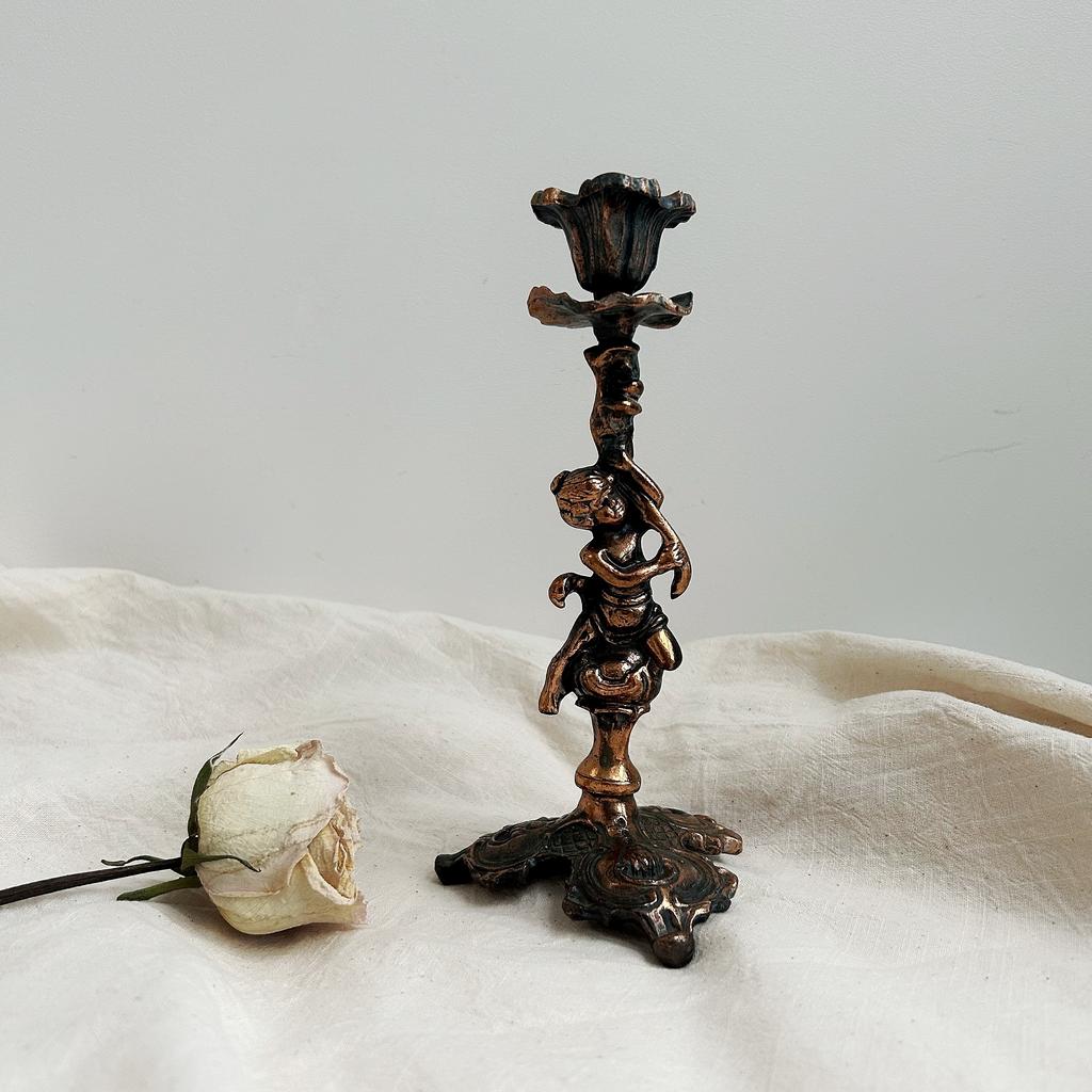 Увесистый подсвечник из меди