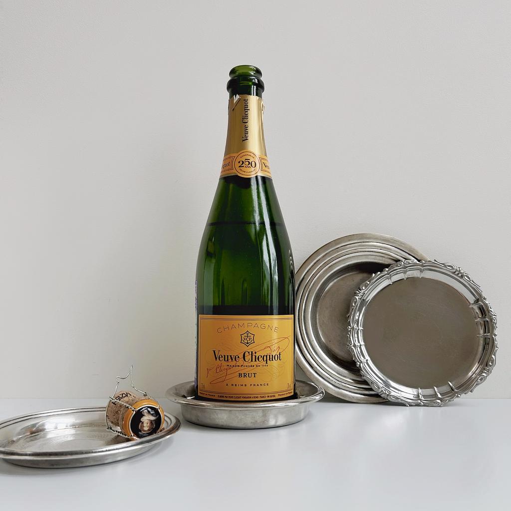 Подставка под бутылку