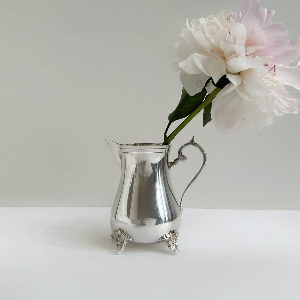 Кувшин на ножках, серебрение