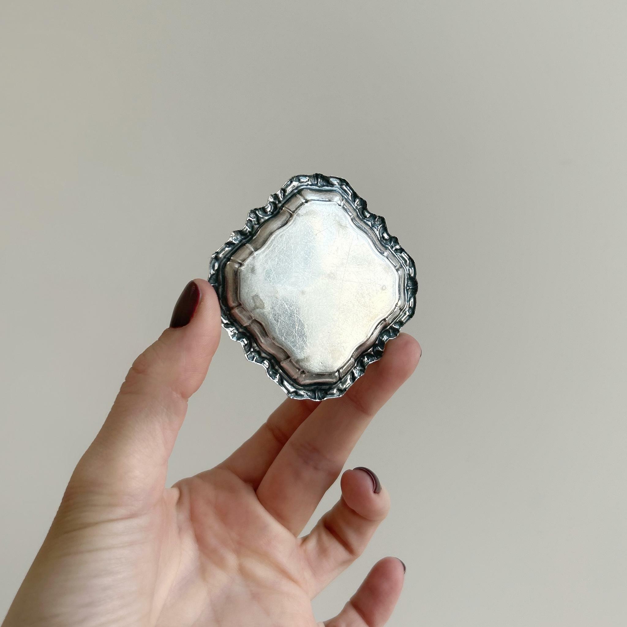 Сет миниатюрных подносов