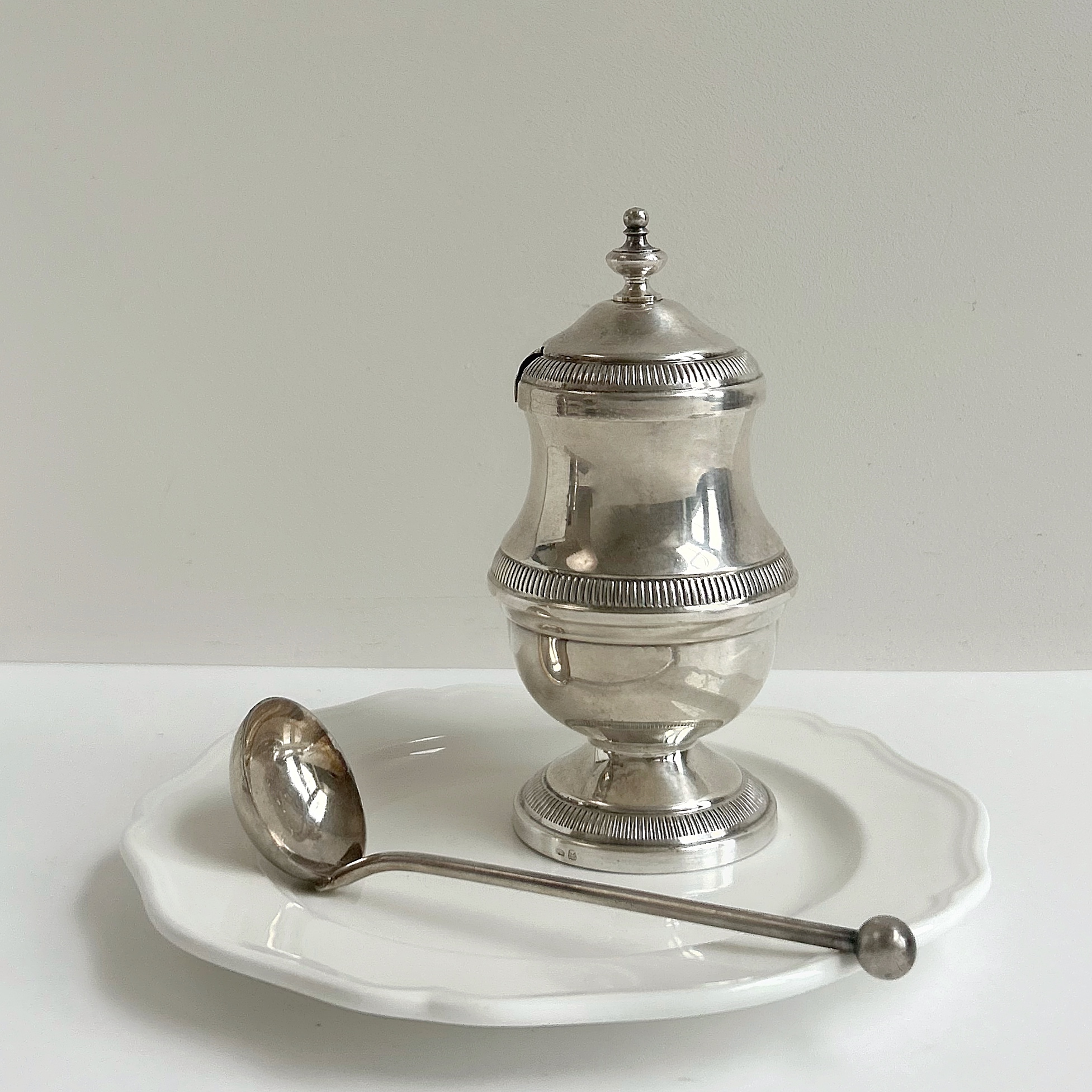 Горчичница/баночка для пармезана с ложечкой, Франция