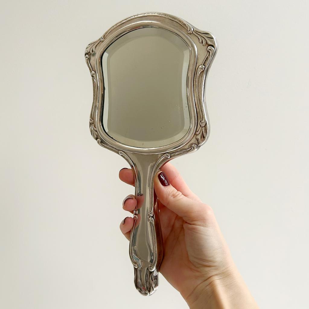 Фигурное зеркало с фацетом, серебрение