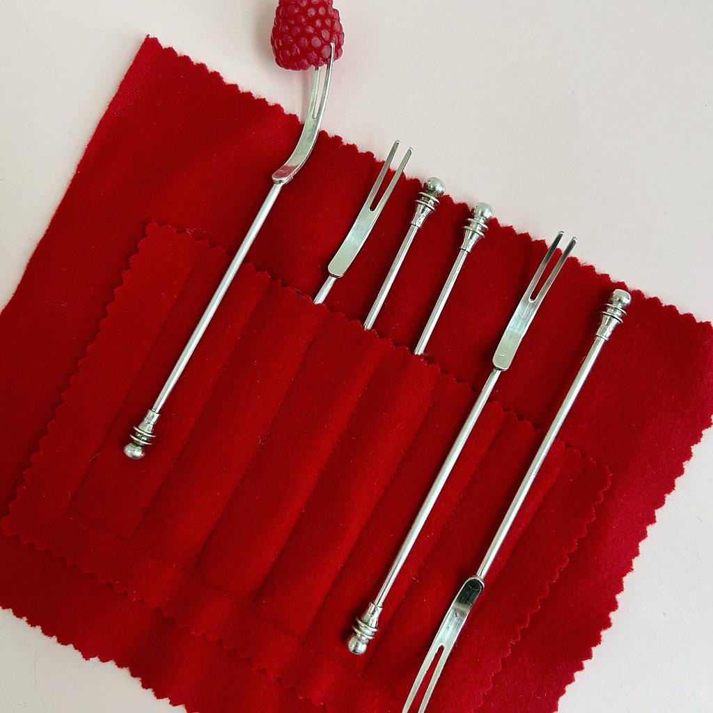 Набор из 6 вилочек для закусок или канапе