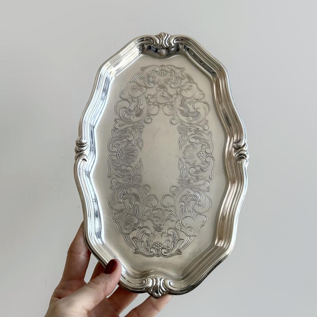 Небольшой овальный поднос, Meneses