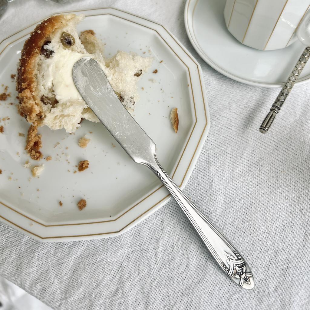 Плоский нож для масла, Америка