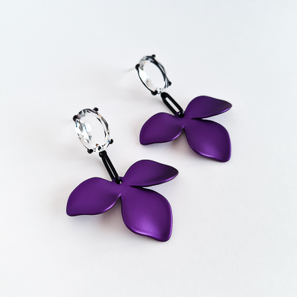 Серьги NUANCE фиолетовые цветы с кристаллами