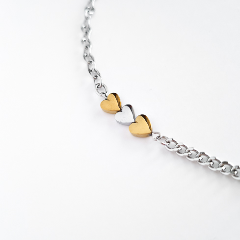 Подвеска ELINICE галстук с сердечками из гематита