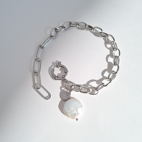 Браслет ELINICE с жемчужиной и мадалькой