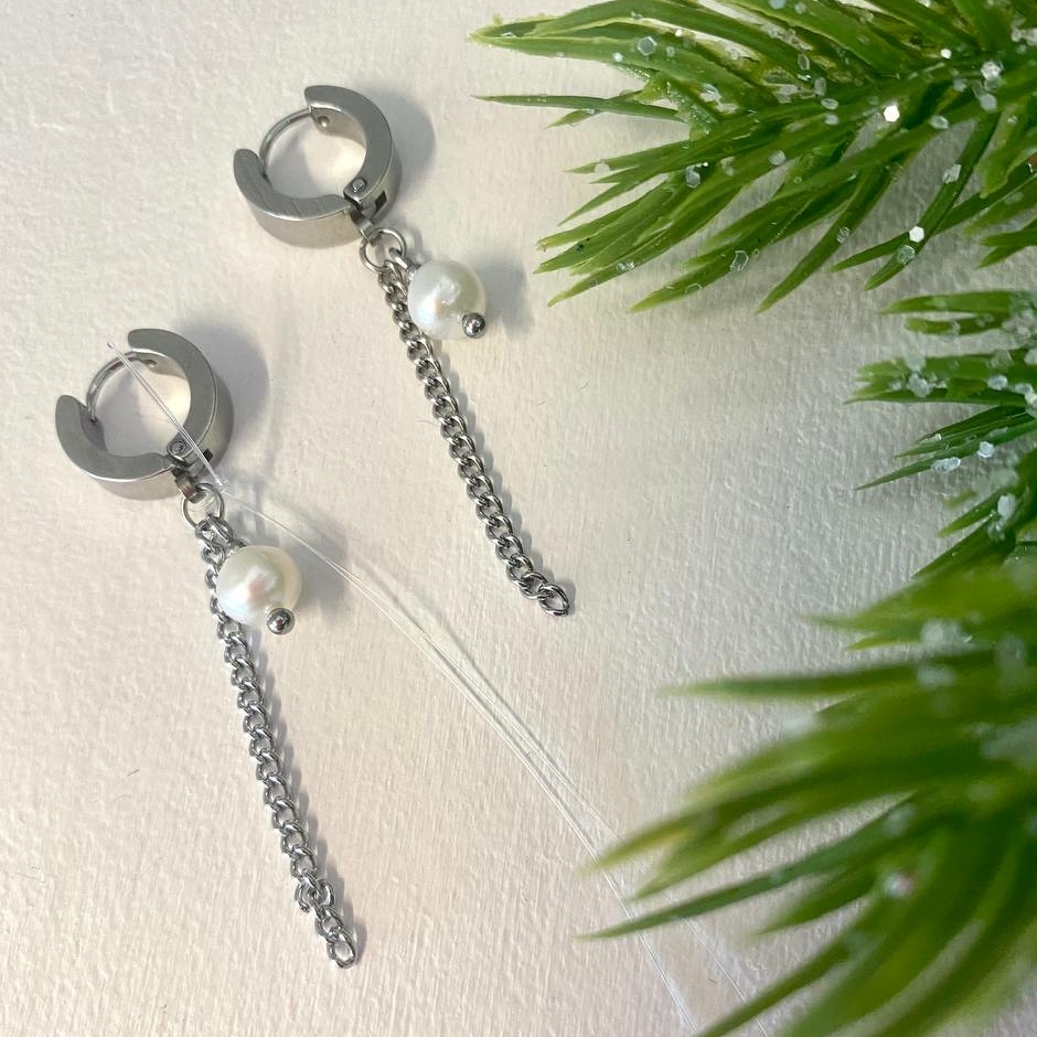 Лаконичные серьги ELINICE с жемчугом