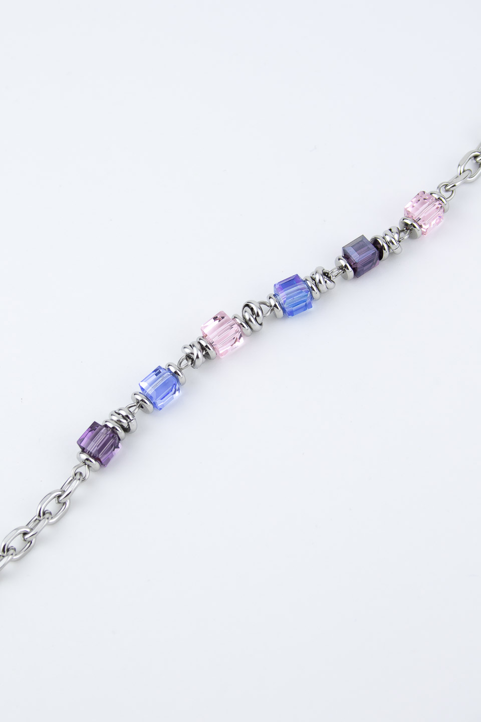 Браслет ELINICE серебристый с кристаллами-кубиками