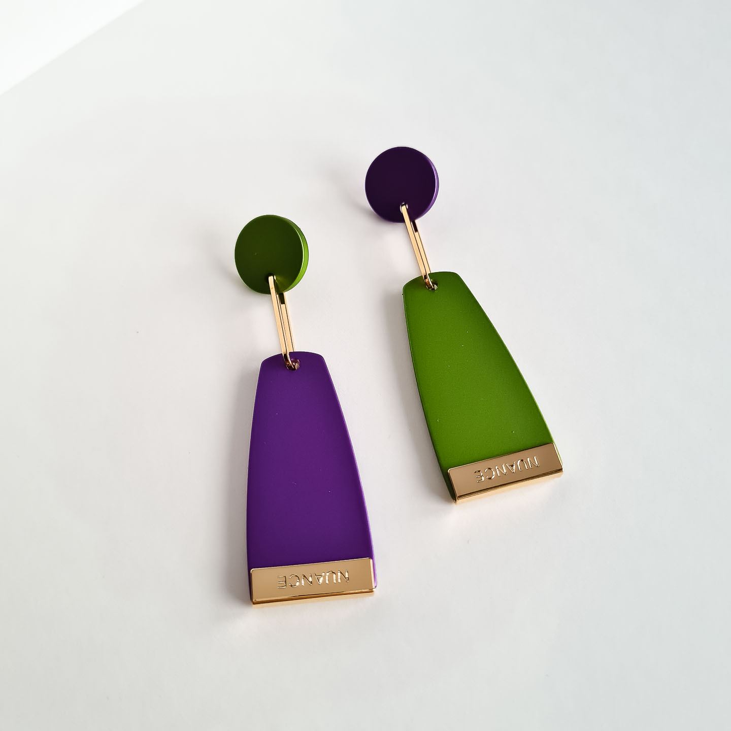 Серьги NUANCE золотистые с геометричными элементами