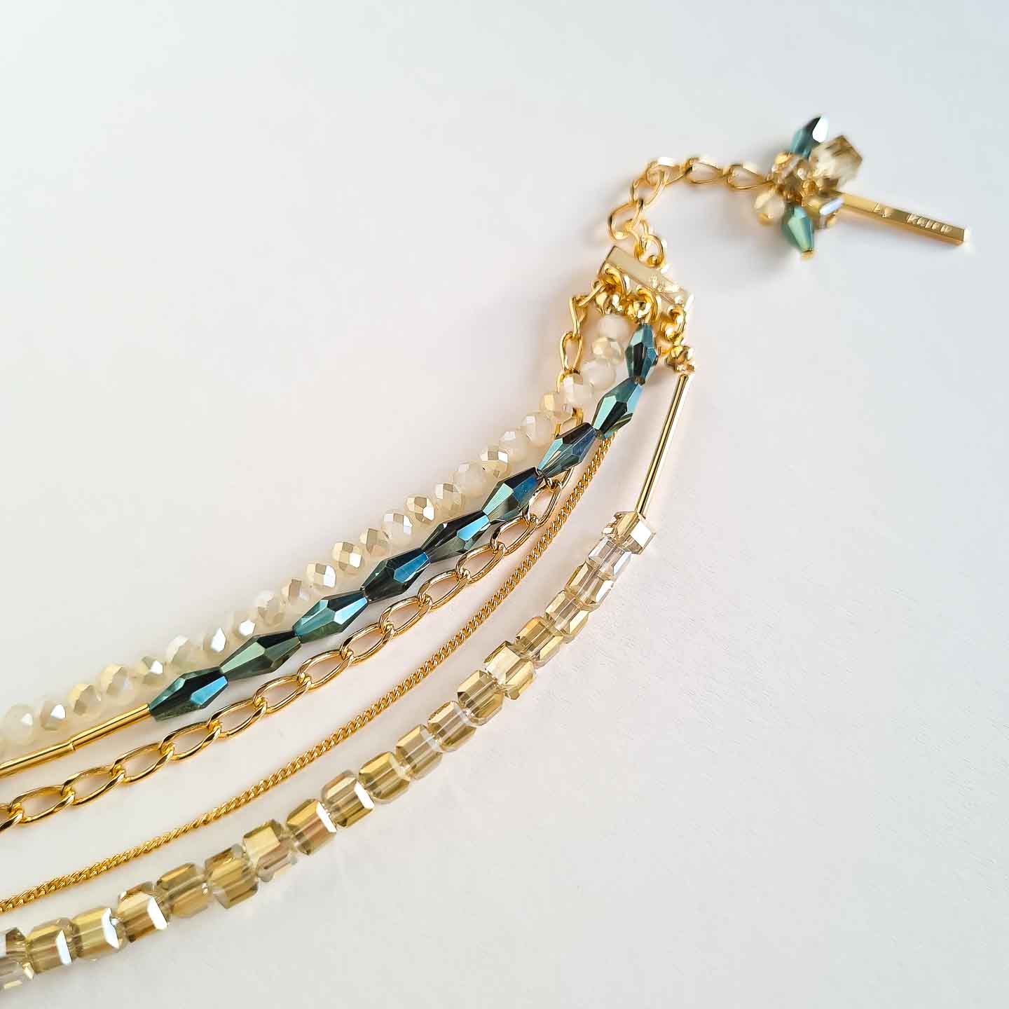 Браслет NUANCE многослойный с изумрудными кристаллами