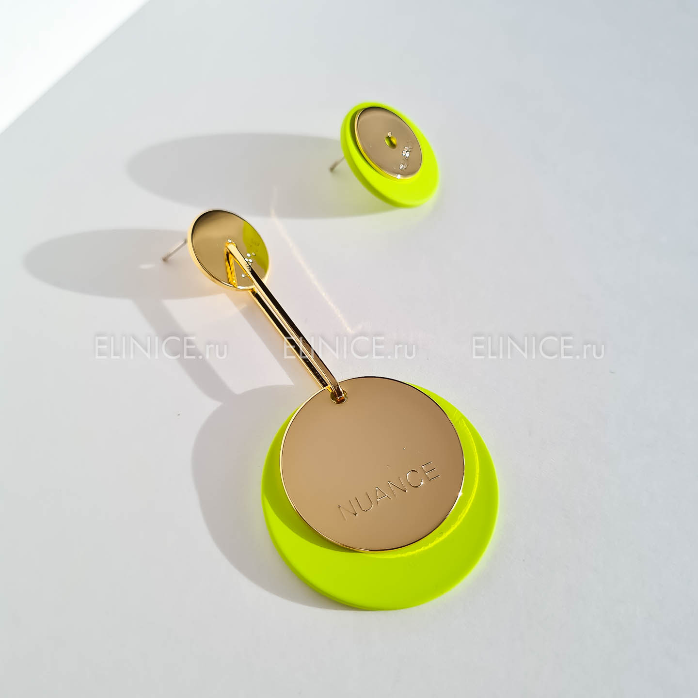 Серьги NUANCE золотистые салатовые круги