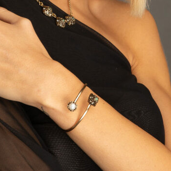 Браслет с жемчугом, изумрудом и Swarovski ALCOZER & J F005B