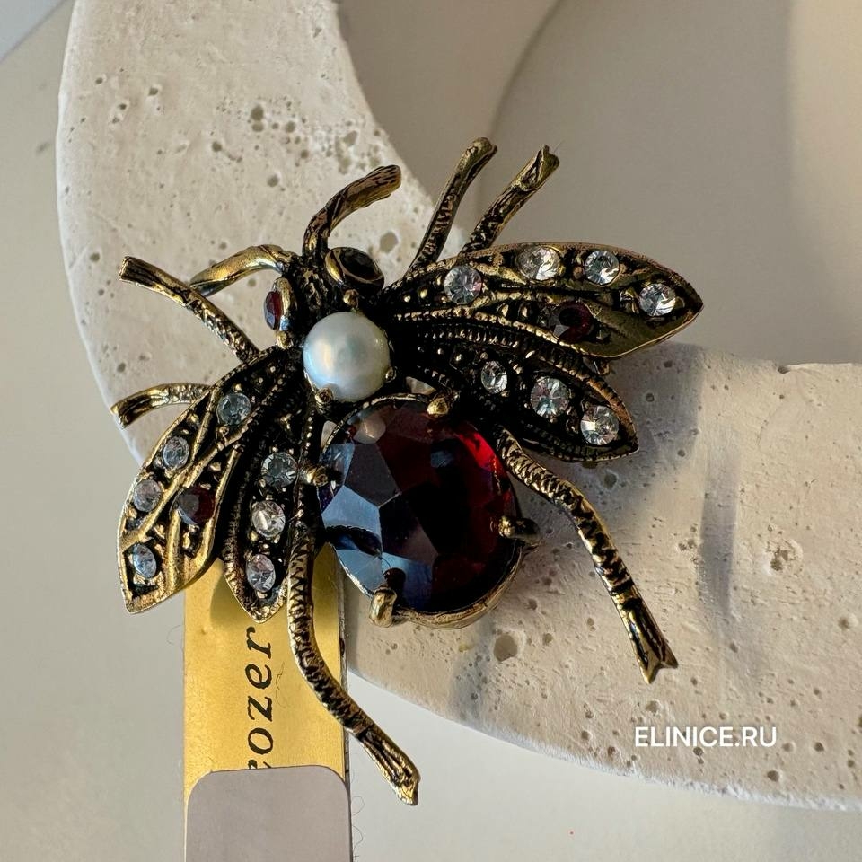 Брошь с гранатом, жемчугом и Swarovski ALCOZER & J S1853C