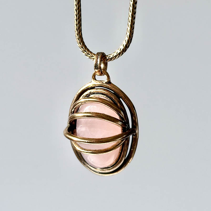 Колье с розовым кварцем ALCOZER & J C148OW24