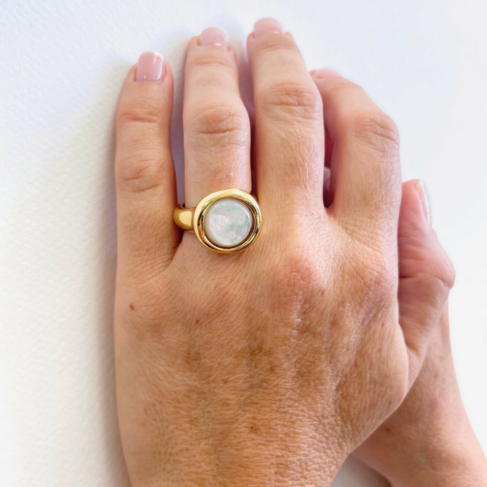 Кольцо Velatti R-111-038 с перламутром